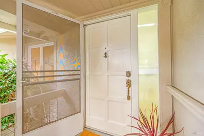 45 Del Oro Lagoon Drive, Novato, CA 94949 - Photo 11