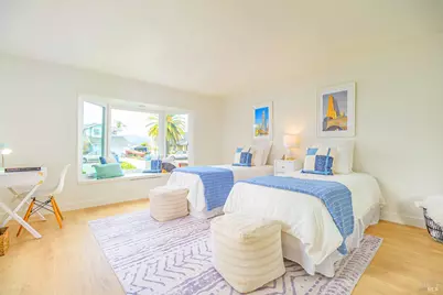 45 Del Oro Lagoon Drive, Novato, CA 94949 - Photo 27