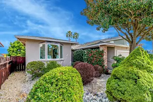 45 Del Oro Lagoon Dr, Novato, CA 94949 - Photo 33