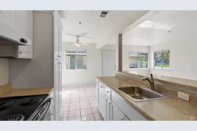 2660 Coffey Lane, Santa Rosa, CA 95403 - Photo 9