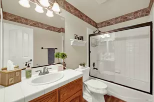 3442 Glen Ellen Dr, Fairfield, CA 94534 - Photo 37