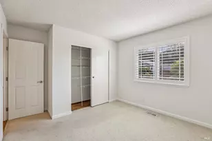 105 Woodstock Ct, Benicia, CA 94510 - Photo 27