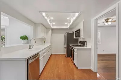 105 Woodstock Court, Benicia, CA 94510 - Photo 19