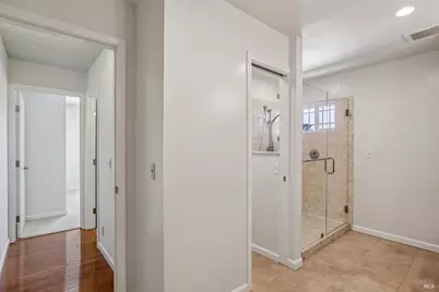 105 Woodstock Court, Benicia, CA 94510 - Photo 35