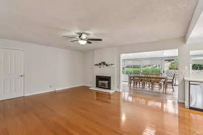 105 Woodstock Court, Benicia, CA 94510 - Photo 11