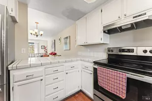 2142 Chianti Dr, Santa Rosa, CA 95403 - Photo 5