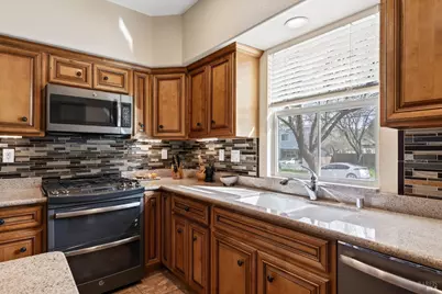 180 Healdsburg Avenue #A, Cloverdale, CA 95425 - Photo 15