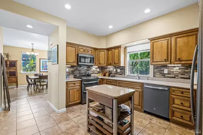 180 Healdsburg Avenue #A, Cloverdale, CA 95425 - Photo 11