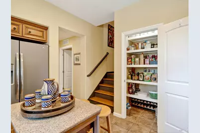 180 Healdsburg Avenue #A, Cloverdale, CA 95425 - Photo 17