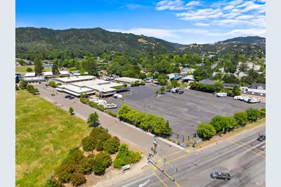 180 Healdsburg Avenue #A, Cloverdale, CA 95425 - Photo 27