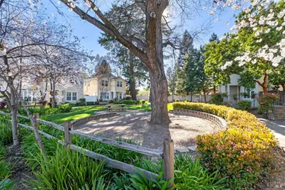 212 Coulter Way, Vacaville, CA 95687 - Photo 41