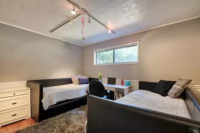 54 Manzanita Avenue, Novato, CA 94945 - Photo 11