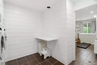 54 Manzanita Avenue, Novato, CA 94945 - Photo 35