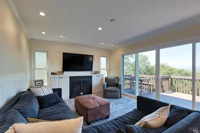 54 Manzanita Avenue, Novato, CA 94945 - Photo 3