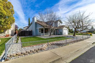 821 Saddle Horn Trail, Vacaville, CA 95687 - Photo 3