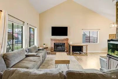 821 Saddle Horn Trail, Vacaville, CA 95687 - Photo 13