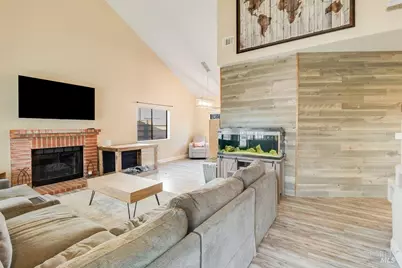 821 Saddle Horn Trail, Vacaville, CA 95687 - Photo 11