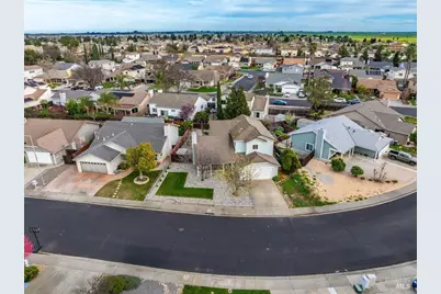 821 Saddle Horn Trail, Vacaville, CA 95687 - Photo 85