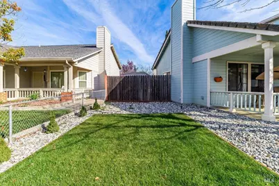 821 Saddle Horn Trail, Vacaville, CA 95687 - Photo 5