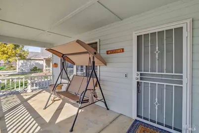 821 Saddle Horn Trail, Vacaville, CA 95687 - Photo 9