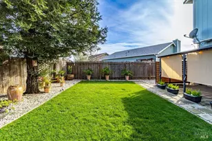 821 Saddle Horn Trail, Vacaville, CA 95687 - Photo 49