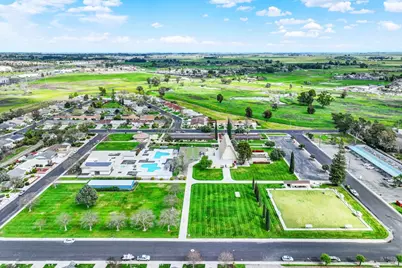 129 Carlsbad Circle, Vacaville, CA 95687 - Photo 37