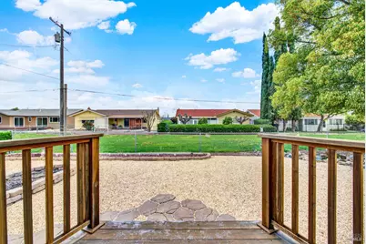 129 Carlsbad Circle, Vacaville, CA 95687 - Photo 35