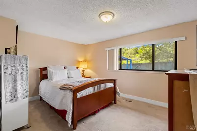 807 Deer Park Road, Saint Helena, CA 94574 - Photo 21