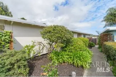 50 Porto Bello Drive, San Rafael, CA 94901 - Photo 19