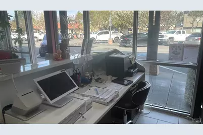 449 Center Street, Healdsburg, CA 95448 - Photo 5