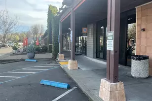 449 Center St, Healdsburg, CA 95448 - Photo 1