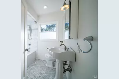 30 Benson Avenue, Vallejo, CA 94590 - Photo 15