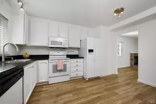 31 Front St, Healdsburg, CA 95448 - Photo 7