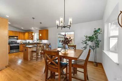 2257 White Chapel Court, Santa Rosa, CA 95401 - Photo 9