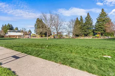 2257 White Chapel Court, Santa Rosa, CA 95401 - Photo 43