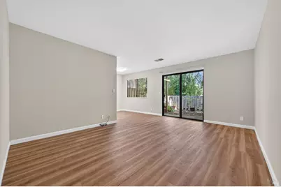 900 Cambridge Drive #3, Benicia, CA 94510 - Photo 5