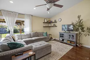 456 Marbella Ln, Vacaville, CA 95688 - Photo 17