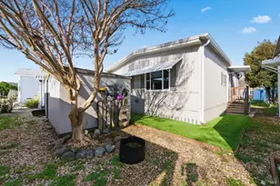 99 Hacienda Dr, Napa, CA 94558 - Photo 29