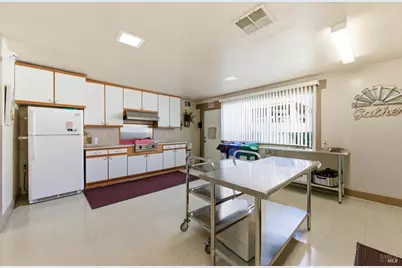 99 Hacienda Drive, Napa, CA 94558 - Photo 33