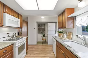 99 Hacienda Dr, Napa, CA 94558 - Photo 13