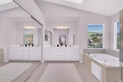 1014 Sandhurst Drive, Vallejo, CA 94591 - Photo 53