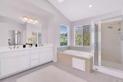 1014 Sandhurst Drive, Vallejo, CA 94591 - Photo 51