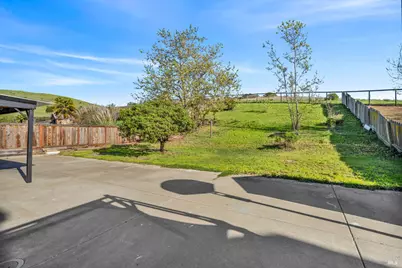 1014 Sandhurst Drive, Vallejo, CA 94591 - Photo 55