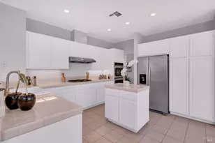 1014 Sandhurst Dr, Vallejo, CA 94591 - Photo 21