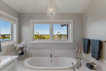 87 Del Oro Lagoon, Novato, CA 94949 - Photo 57