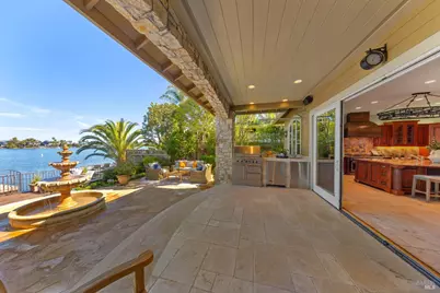 87 Del Oro Lagoon, Novato, CA 94949 - Photo 21