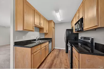 900 Cambridge Drive #95, Benicia, CA 94510 - Photo 15