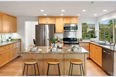 116 Twelveoak Hill Drive, San Rafael, CA 94903 - Photo 39