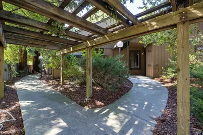 106 Nicholas Court, Cotati, CA 94931 - Photo 15