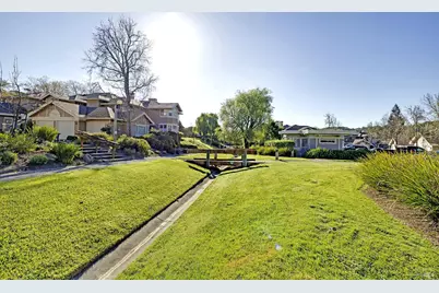 36 Bridle Path Lane, Novato, CA 94945 - Photo 23
